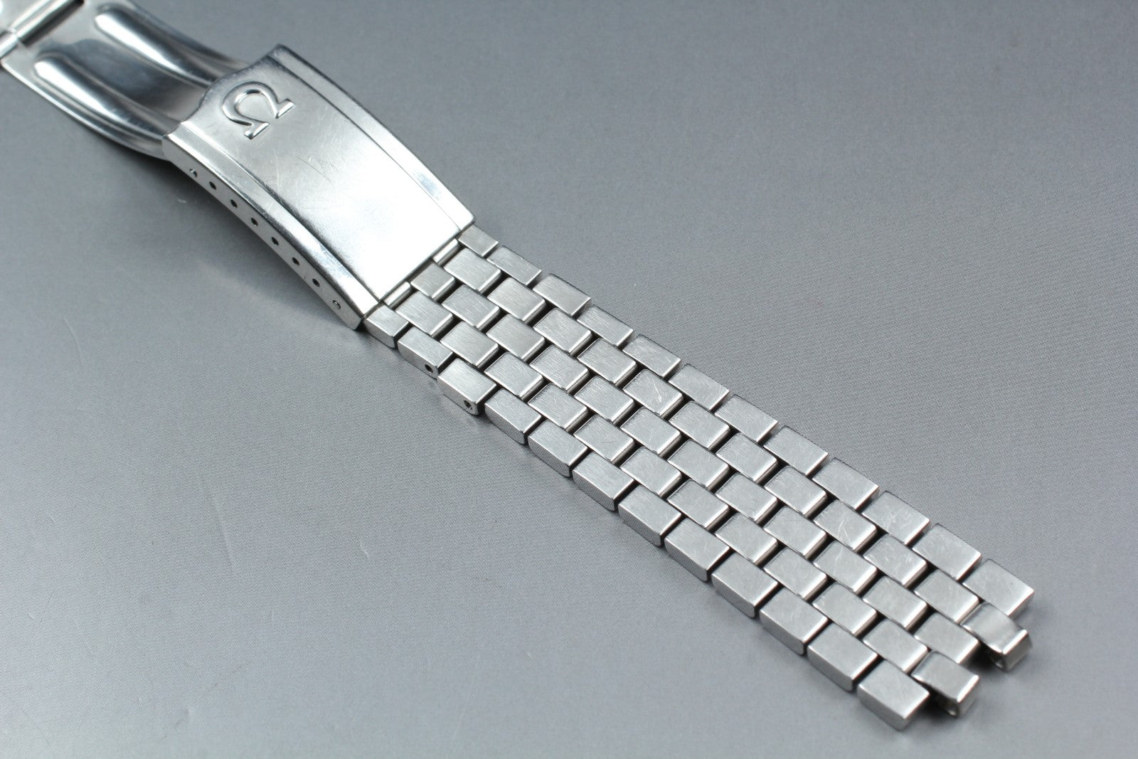 Near MINT OMEGA Brick Bracelet FF518/1040 19mm Stainless steel Men's Vintage