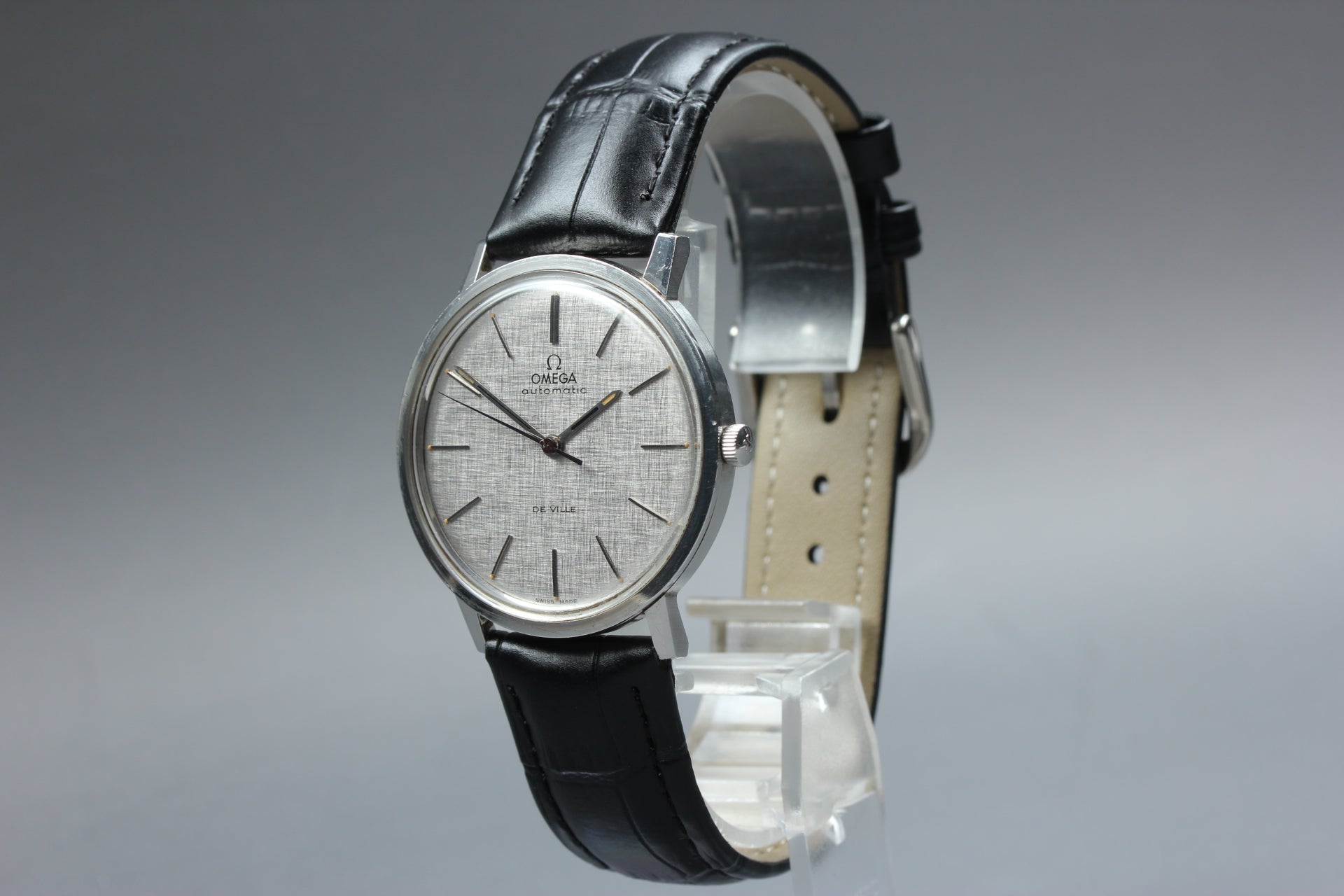 1968 Near MINT OMEGA De Ville 35mm 165.008 Automatic Silver Dial Men's Vintage