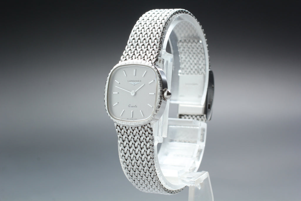 Near MINT LONGINES 963 3345 21mm Quartz Stainless Silver Dial Women's Vintage