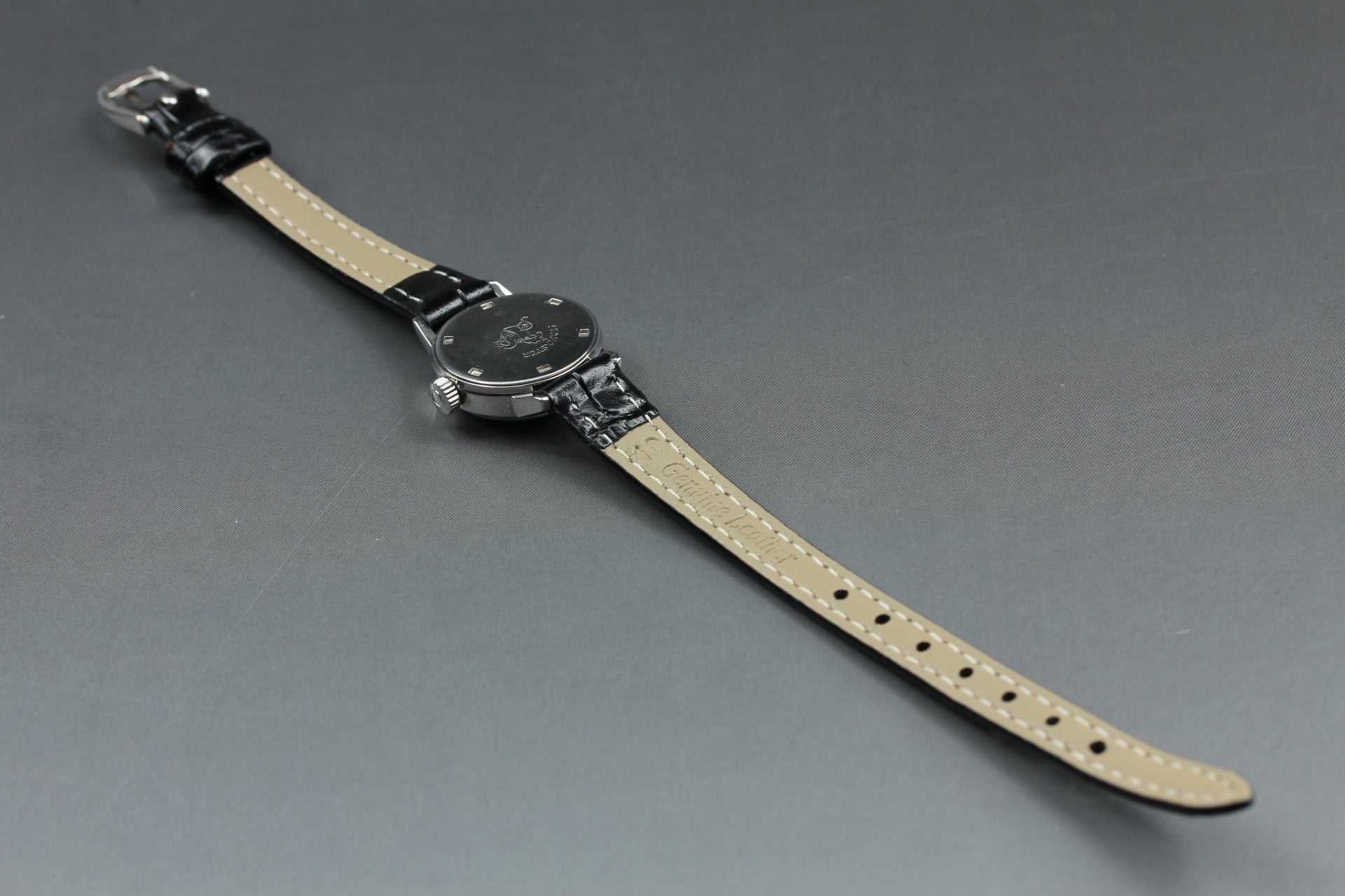 1966 Near MINT OMEGA Seamaster 21mm 515.006 Manual Silver Dial Women's Vintage