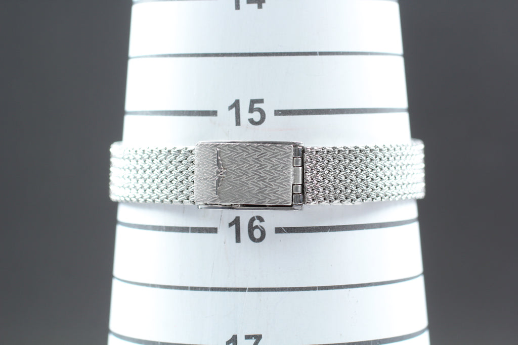 Near MINT LONGINES 963 3345 21mm Quartz Stainless Silver Dial Women's Vintage
