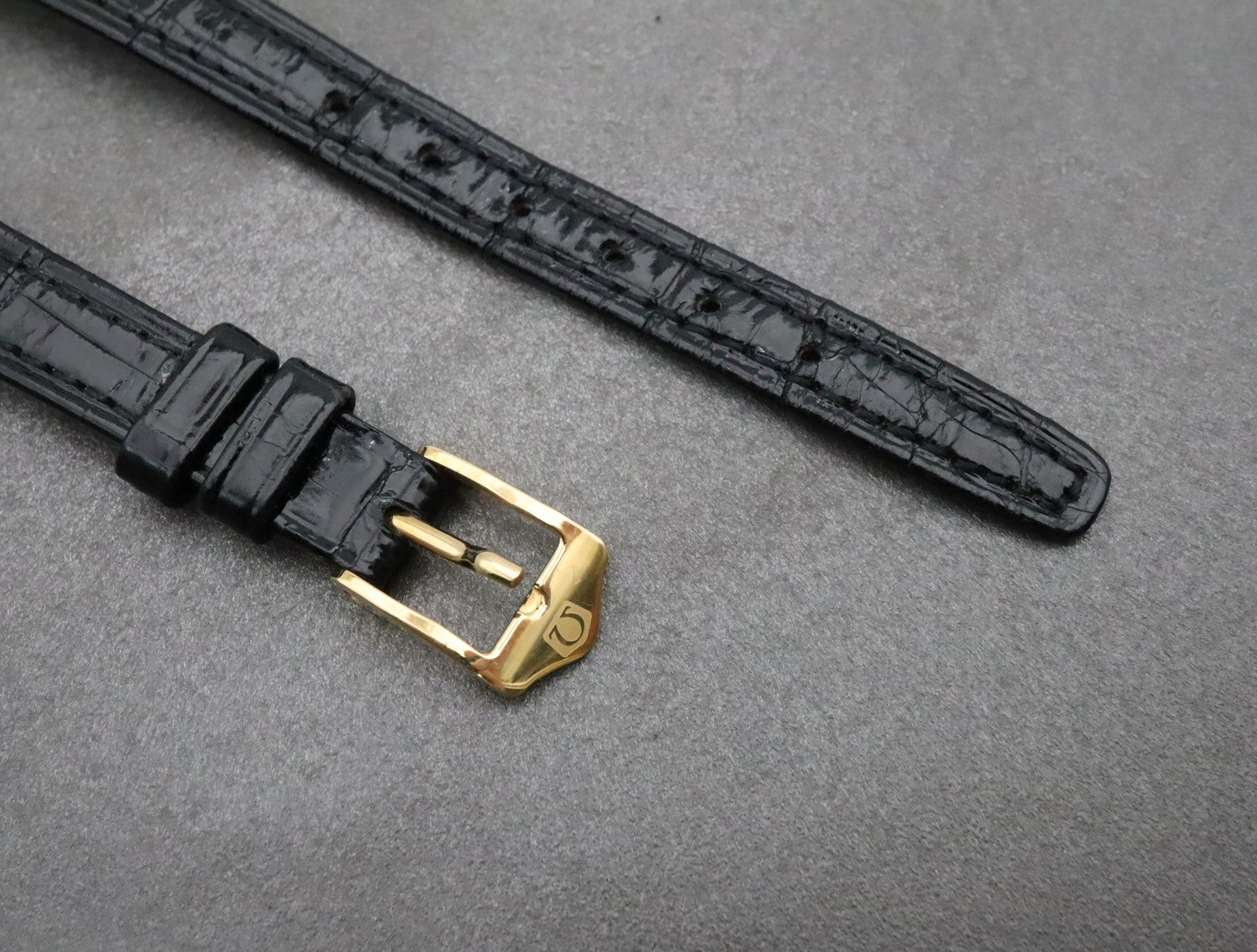 Near MINT OMEGA Vintage Black Leather Strap 11mm Band Gold Buckle Women's #2183