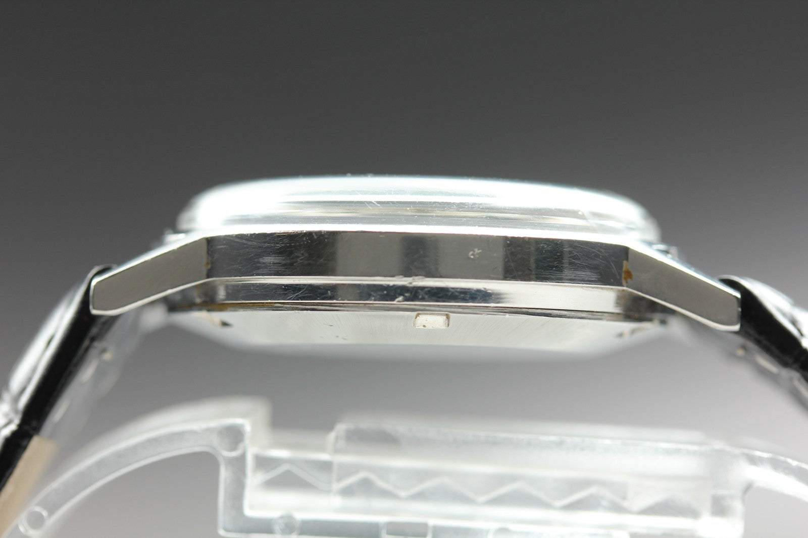 1971 Near MINT OMEGA Geneve 34mm 166.070 Automatic Silver Dial Men's Vintage