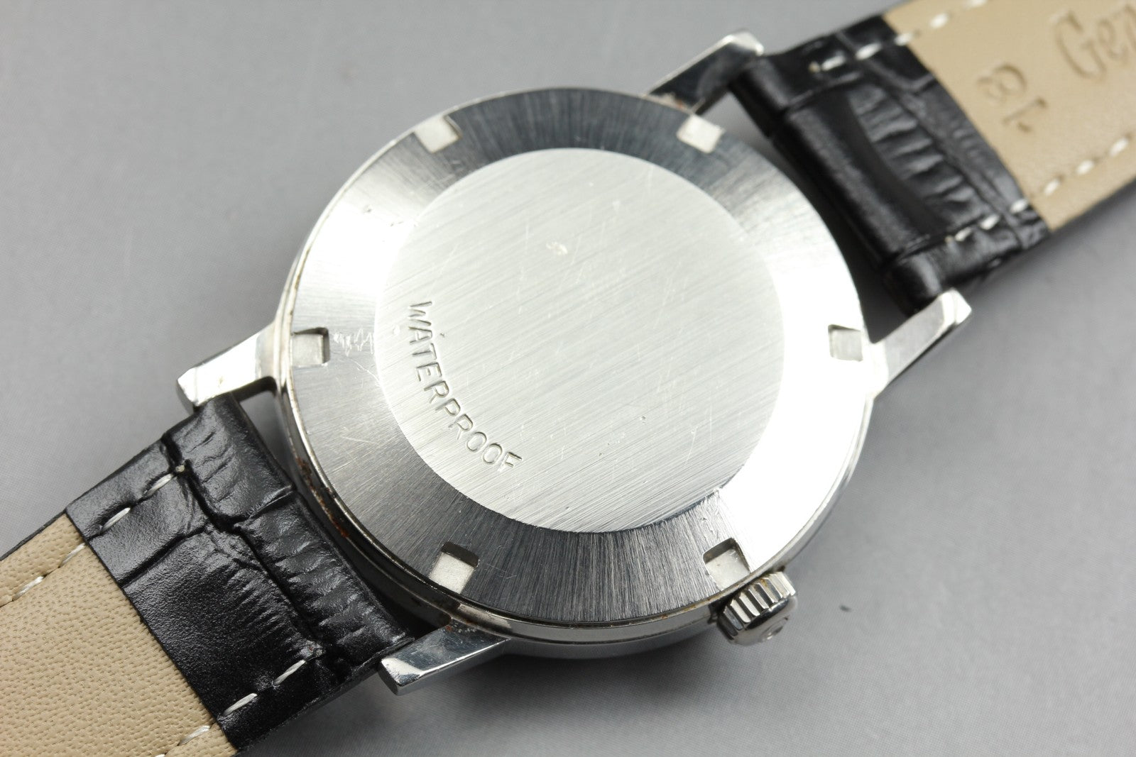 1971 Near MINT OMEGA Geneve 34mm 166.070 Automatic Silver Dial Men's Vintage