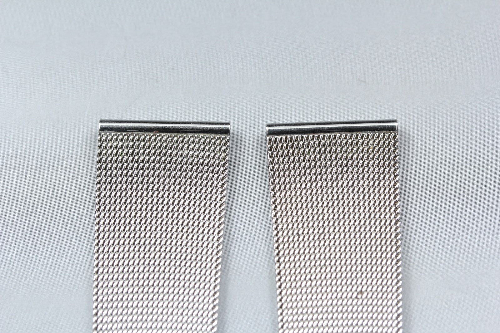 Near MINT OMEGA Milanese/Mesh Band 2057 18mm Stainless Bracelet Men's Vintage