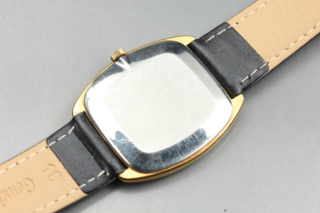 1975 Near MINT OMEGA De Ville 32mm 111.0139 Manual Gold Dial Men's Watch Vintage