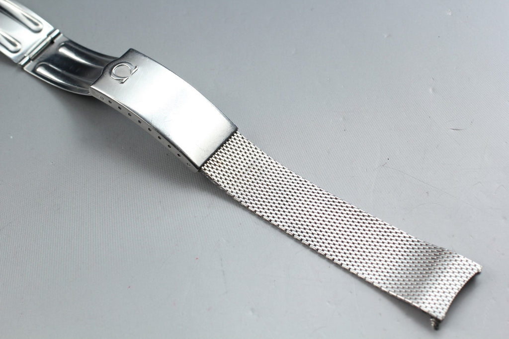 Near MINT OMEGA Milanese/Mesh Band 2028 18mm Stainless Steel Silver Men Vintage