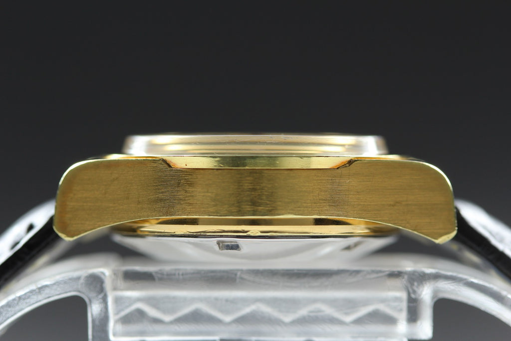 1973 Near MINT OMEGA Geneve 26mm 566.0065 Automatic Gold Dial Women's Vintage