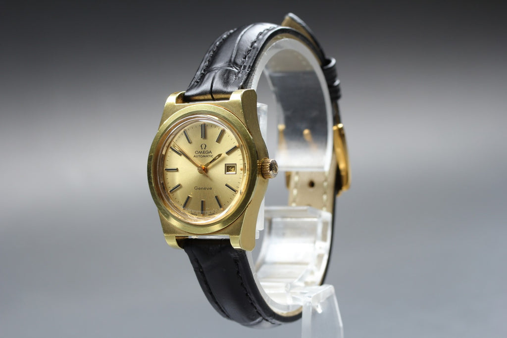 1973 Near MINT OMEGA Geneve 26mm 566.0065 Automatic Gold Dial Women's Vintage