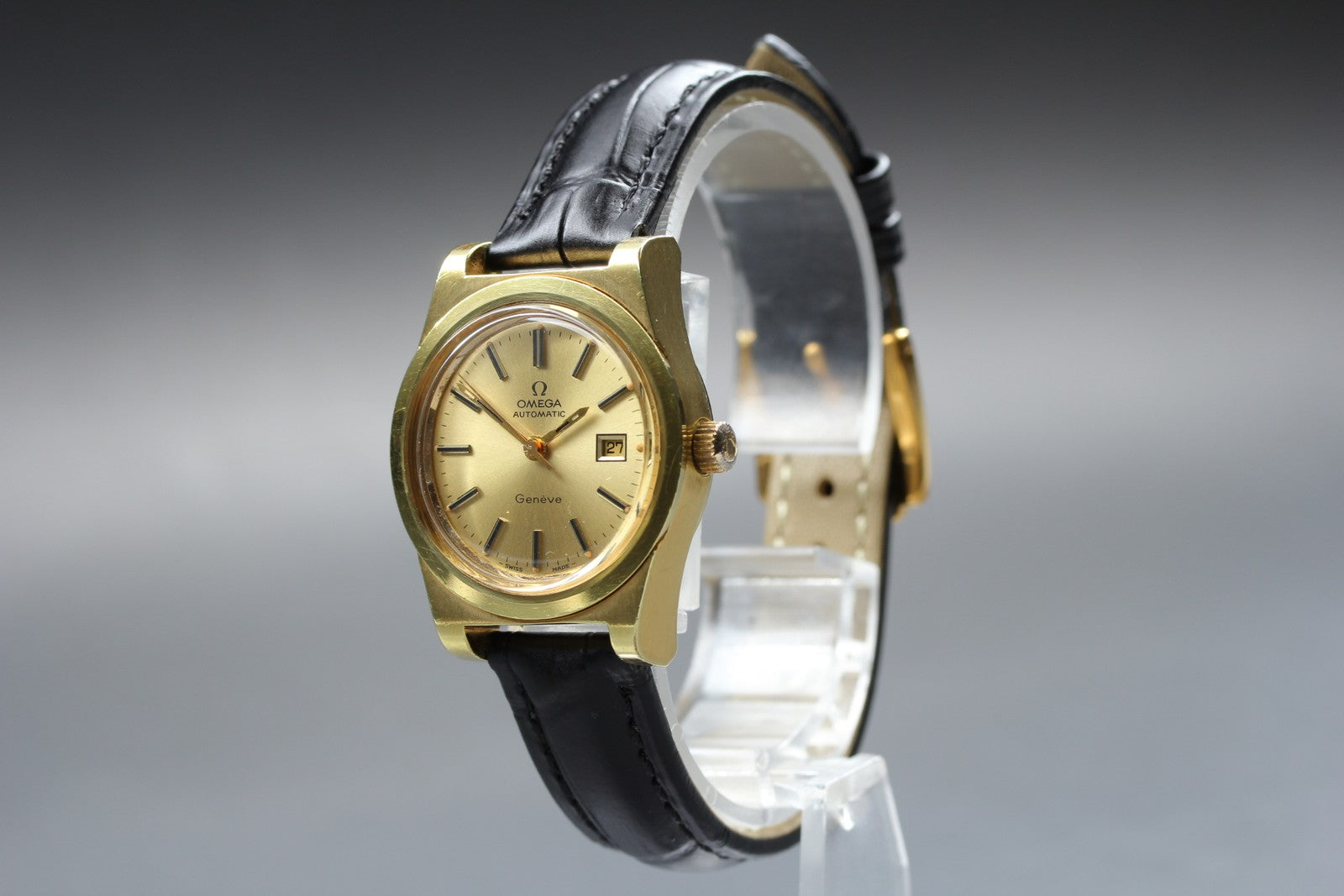 1973 Near MINT OMEGA Geneve 26mm 566.0065 Automatic Gold Dial Women's Vintage