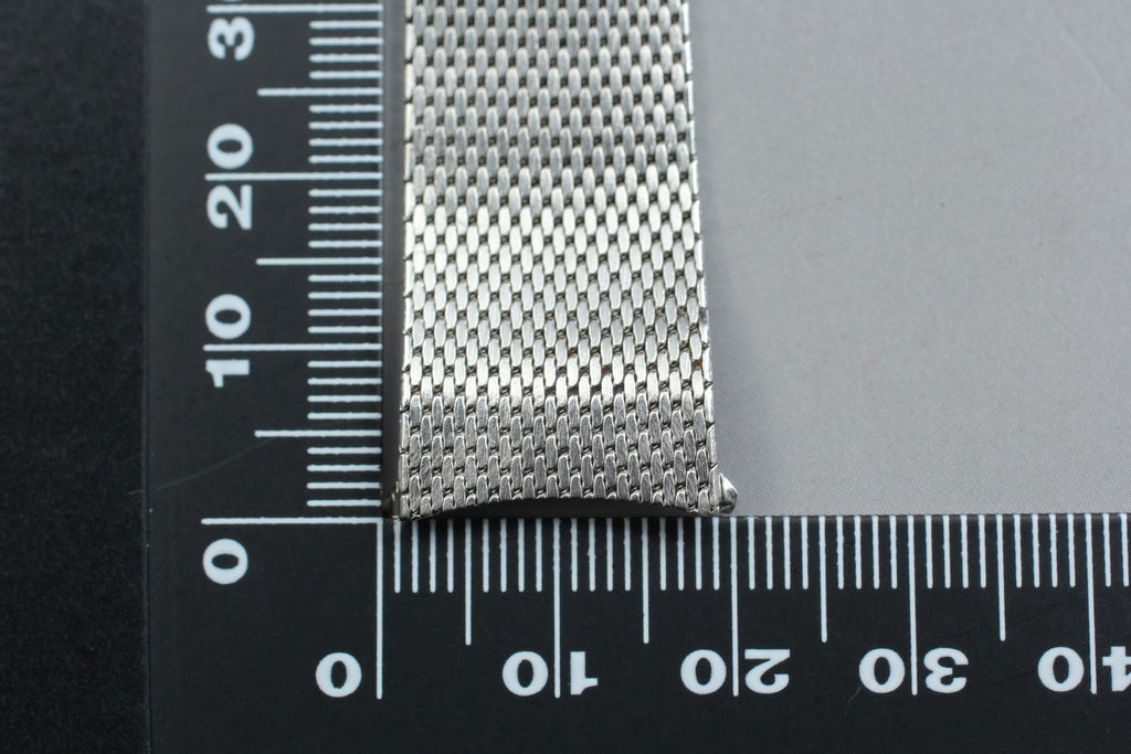 Near MINT OMEGA Milanese/Mesh Band 2028 18mm Stainless Steel Silver Men Vintage