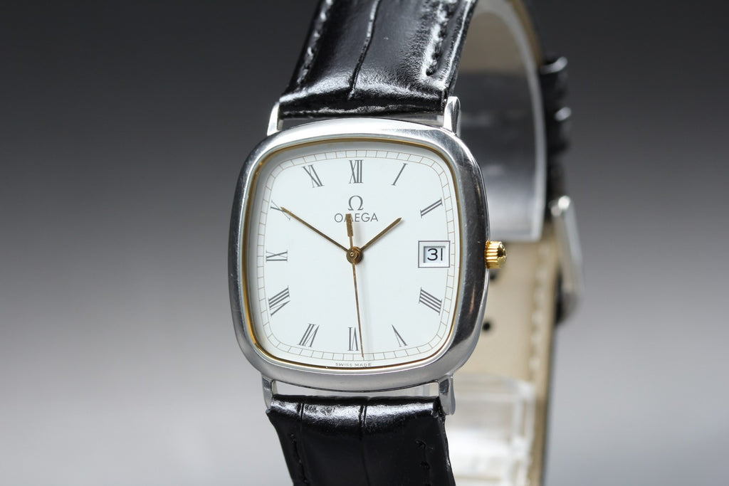 Near MINT OMEGA De Ville 30mm 196.0317 Quartz White Roman Dial Men's Vintage