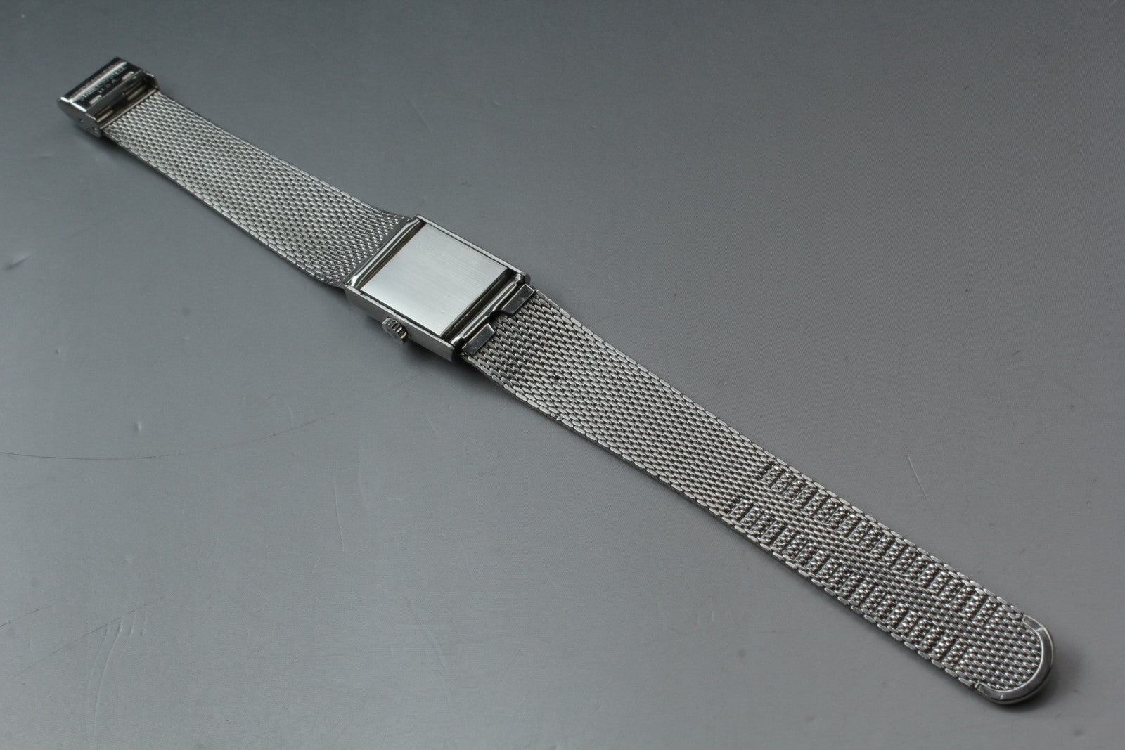 1971 Near MINT OMEGA De Ville 20mm 511.344 Manual Silver Dial Women's Vintage