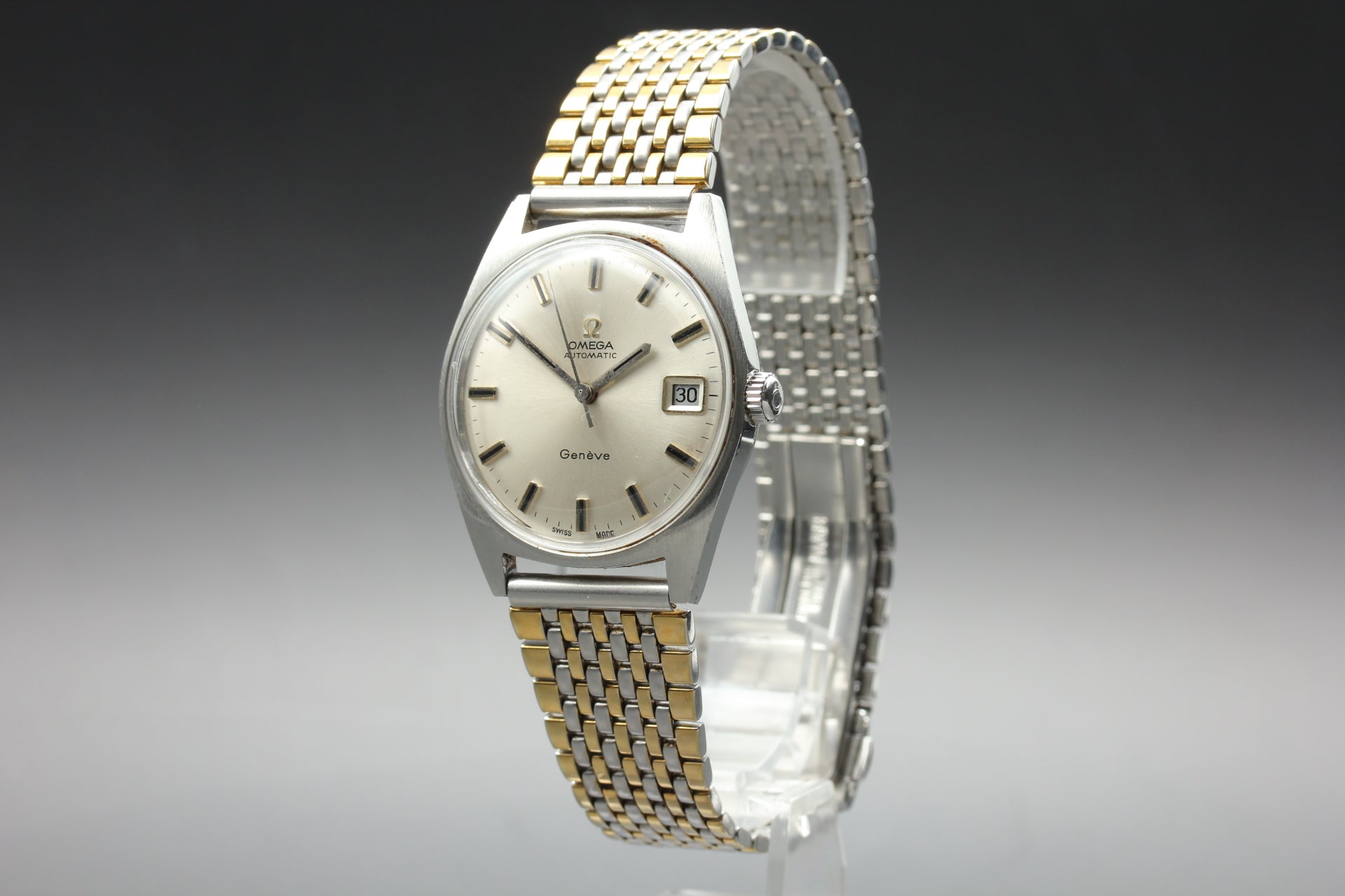 1969 Near MINT OMEGA Geneve 34mm 166.041 Automatic Silver Dial Men's Vintage