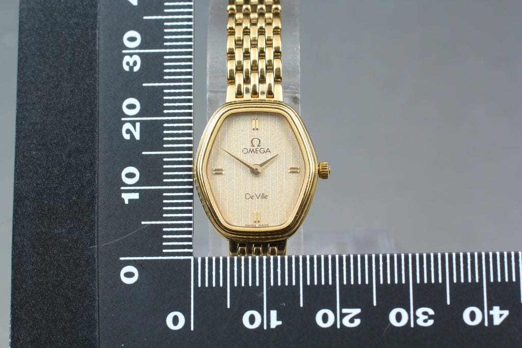 1984 OMEGA De Ville 17mm 791.0881 Quartz Gold Dial Women's Watch Vintage Exc+5