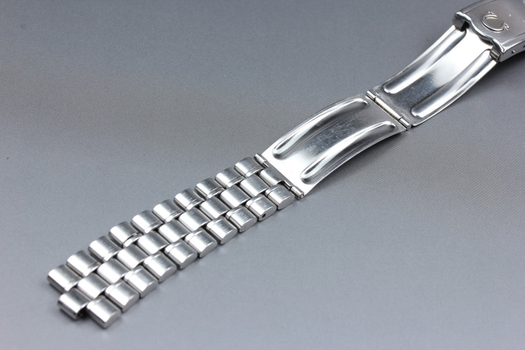 Near MINT OMEGA Bracelet 18mm FF582/1118 Stainless steel Silver Men's Vintage