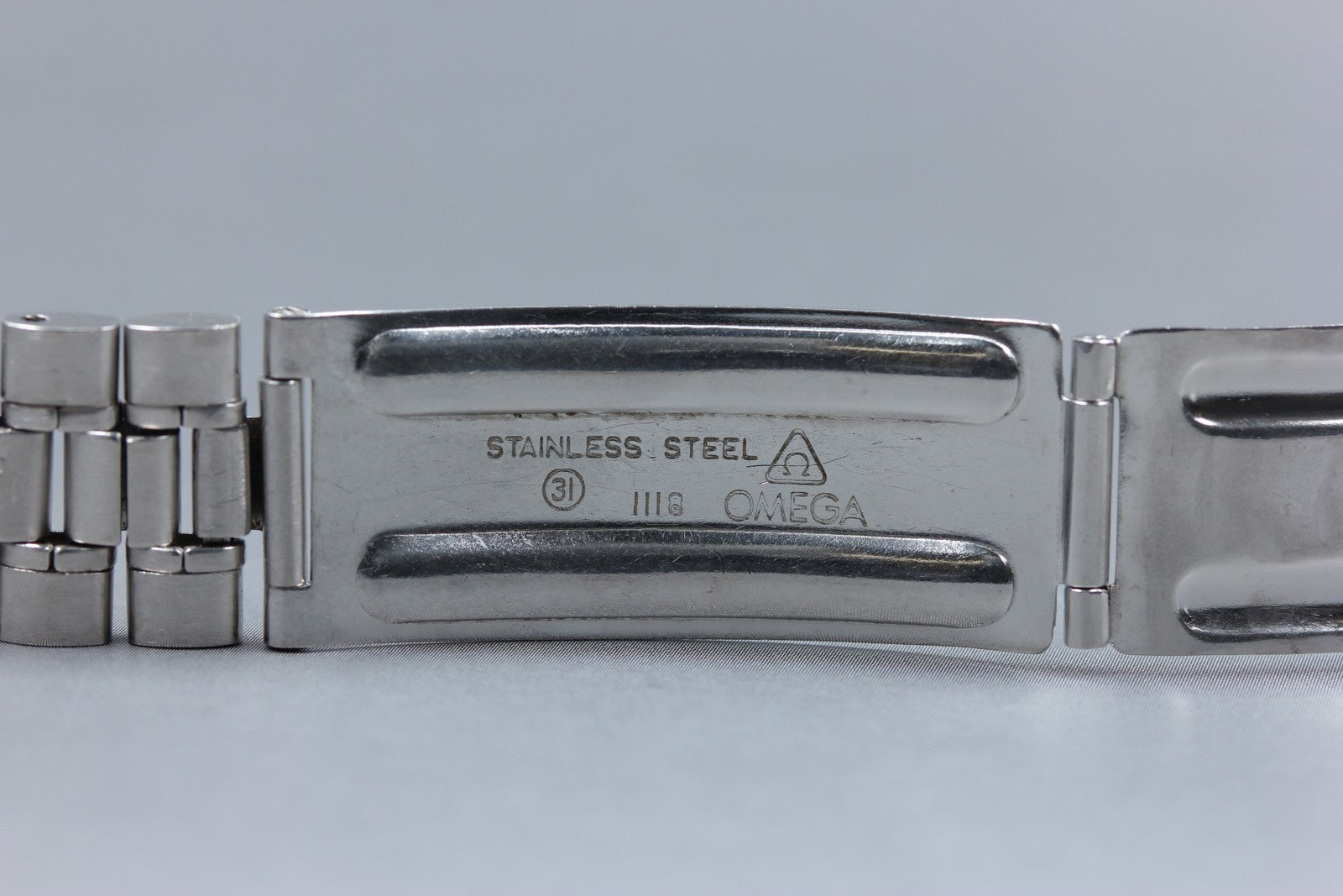Near MINT OMEGA Bracelet 18mm FF582/1118 Stainless steel Silver Men's Vintage