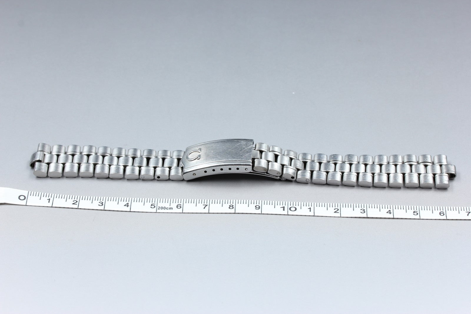 Near MINT OMEGA Bracelet 18mm FF582/1118 Stainless steel Silver Men's Vintage