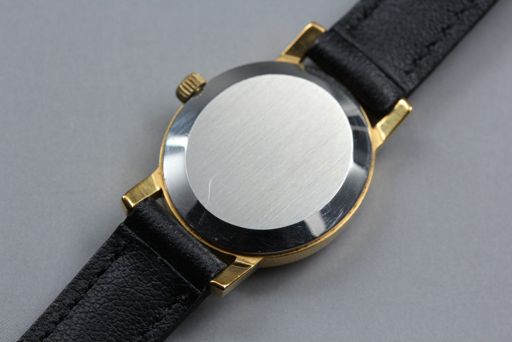 1975 Near MINT OMEGA Geneve 21mm 511.0411 Manual Champagne Dial Women's Vintage