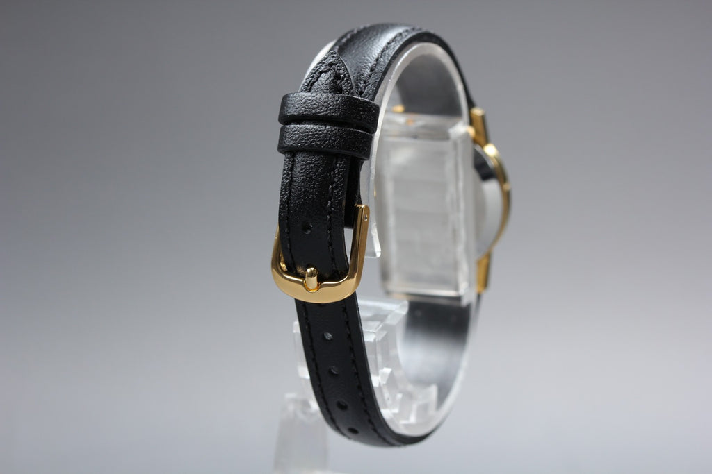 1975 Near MINT OMEGA Geneve 21mm 511.0411 Manual Champagne Dial Women's Vintage