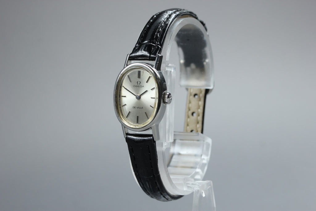 1977 Near MINT OMEGA De Ville 18mm 511.0553 Manual Silver Dial Women's Vintage