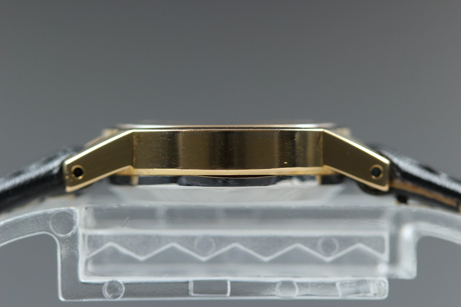 1979 Near MINT/Box, Paper OMEGA De Ville 20mm 511.0371 Manual Gold Women Vintage