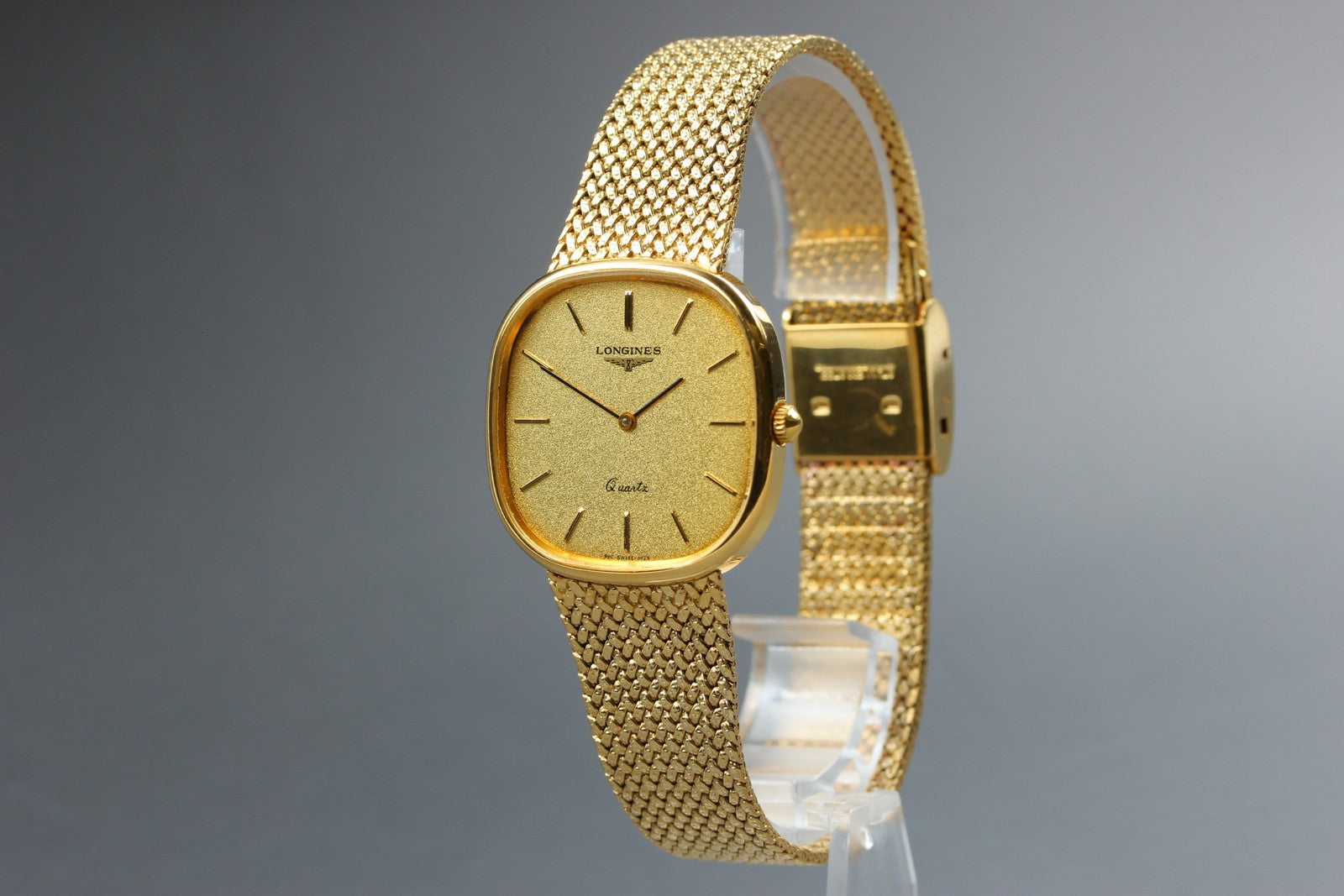 Near MINT LONGINES 960 3229 31mm Quartz Gold Plated Gold Dial Men's Vintage