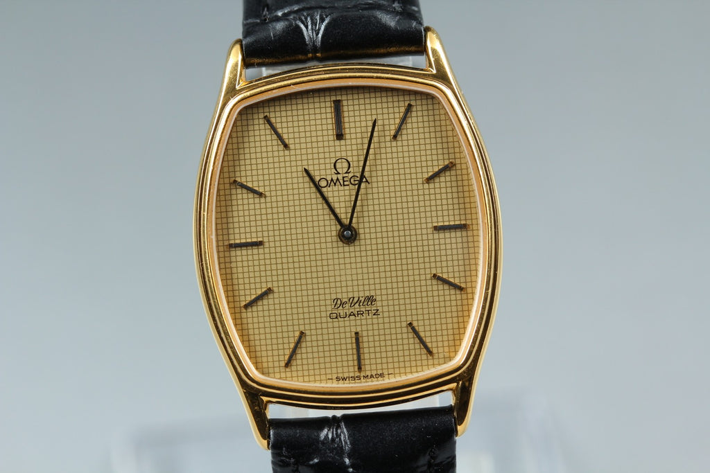 1981 Near MINT OMEGA De Ville 27mm 191.0100.1 Quartz Gold Dial Men's Vintage