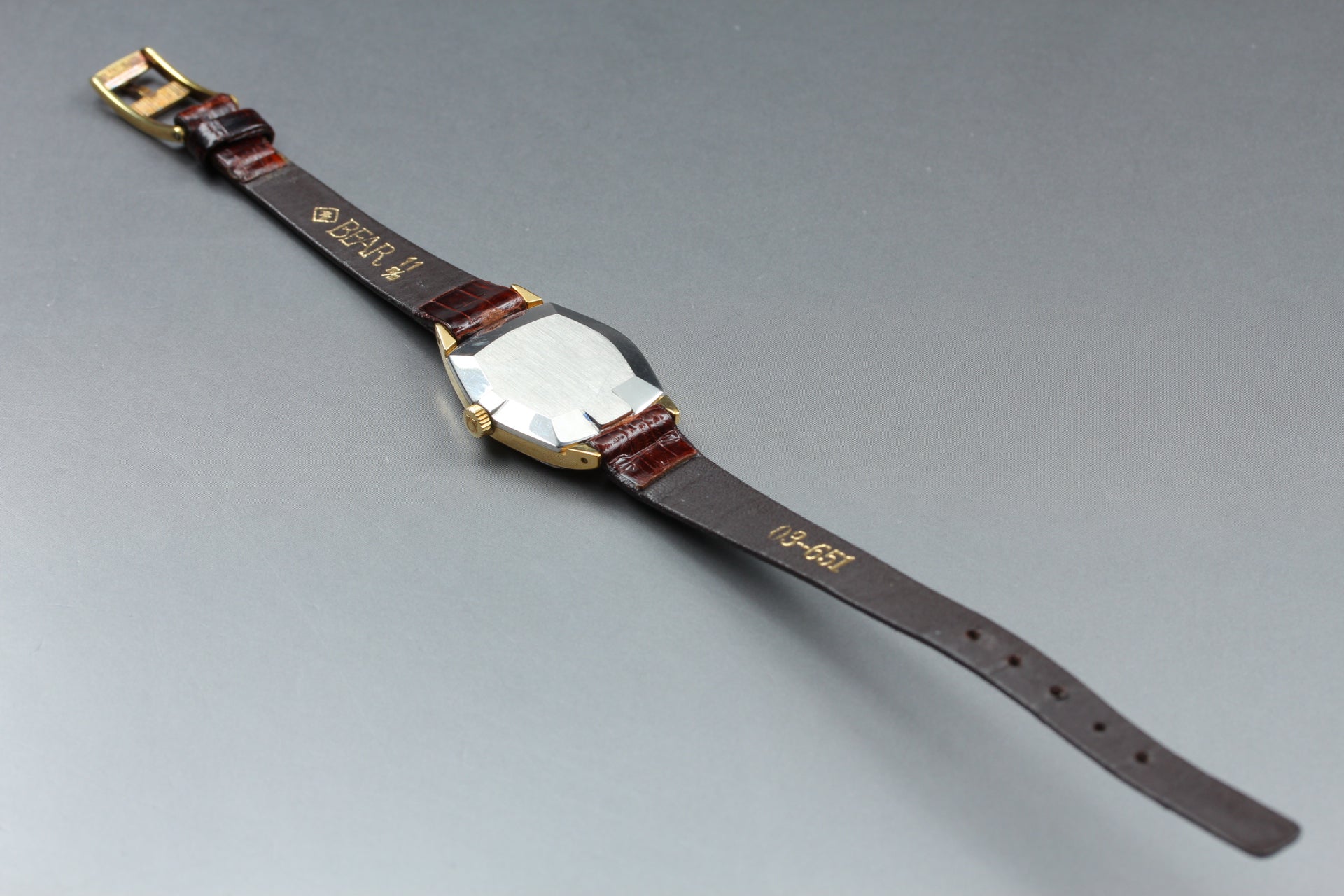 1969 MINT OMEGA De Ville Meister 22mm 511.291 Manual Gold Dial Women's Vintage