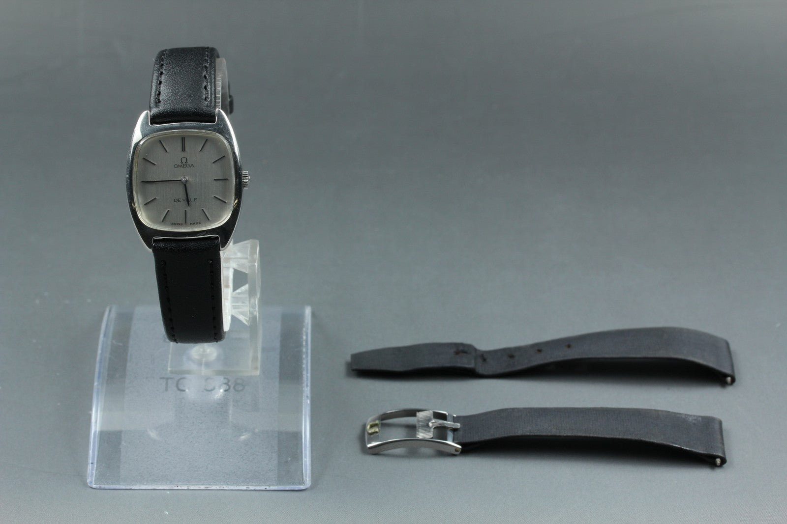 1978 MINT OMEGA De Ville 25mm 511.0531 Manual Wind Silver Dial Women's Vintage
