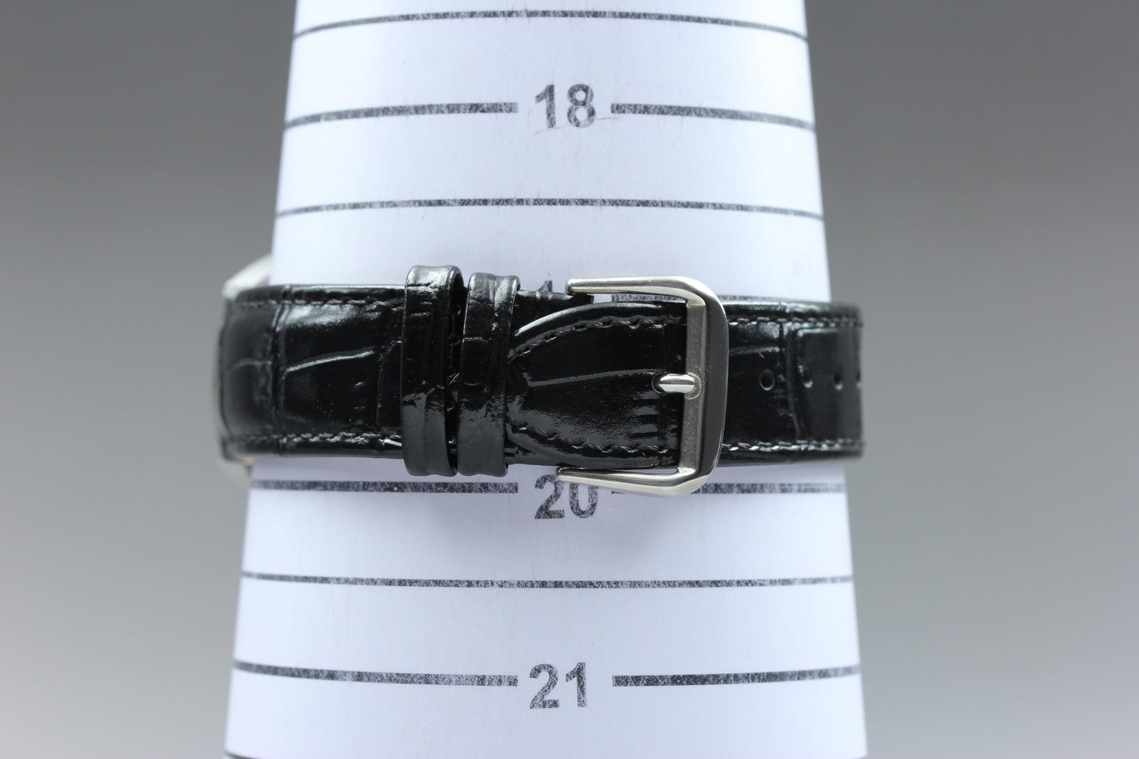 1969 Near MINT OMEGA Constellation 35mm 168.017 Automatic Silver Men's Vintage