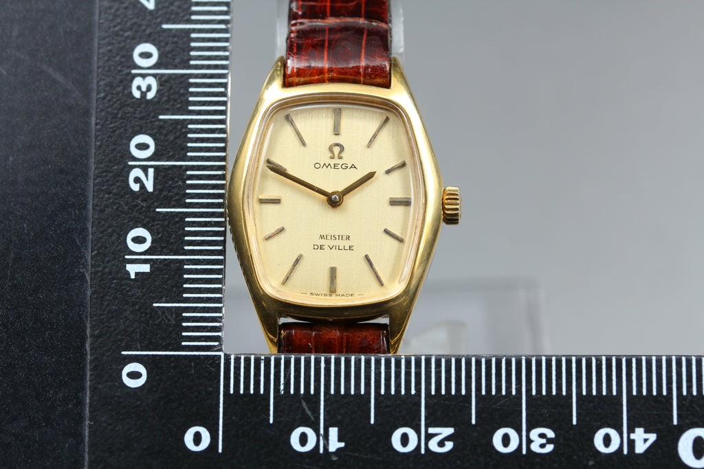 1969 MINT OMEGA De Ville Meister 22mm 511.291 Manual Gold Dial Women's Vintage