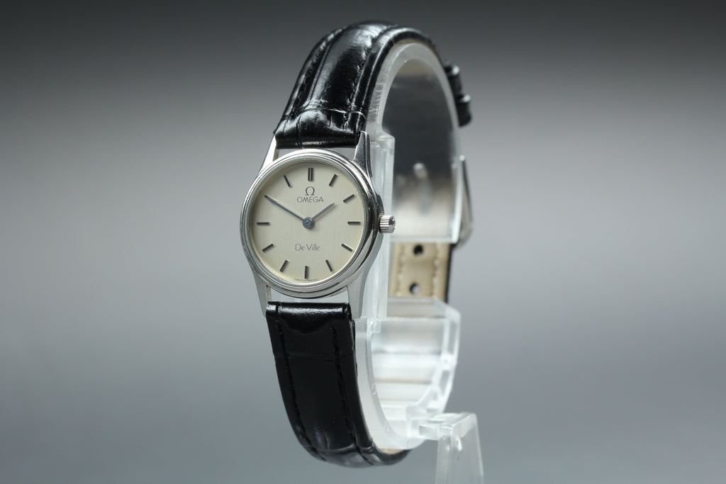 1986 w/Box OMEGA De Ville 21mm 591.0338 Quartz Silver Dial Women's Vintage Exc+5