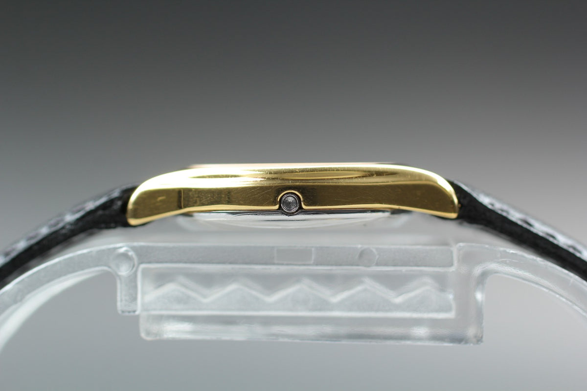 1982 Near MINT/Box, Paper OMEGA De Ville 20mm 591.0158 Quartz Gold Women Vintage