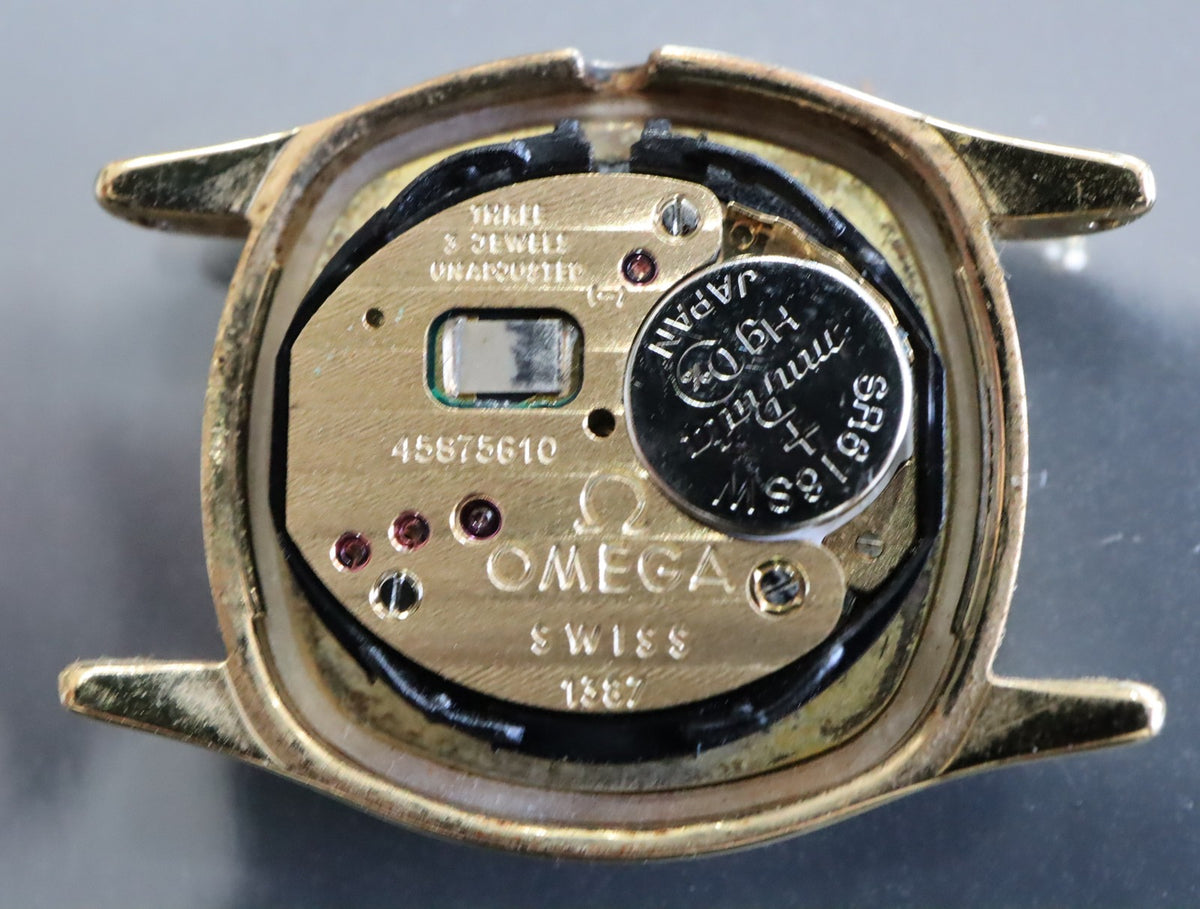 1982 Near MINT/Box, Paper OMEGA De Ville 20mm 591.0158 Quartz Gold Women Vintage