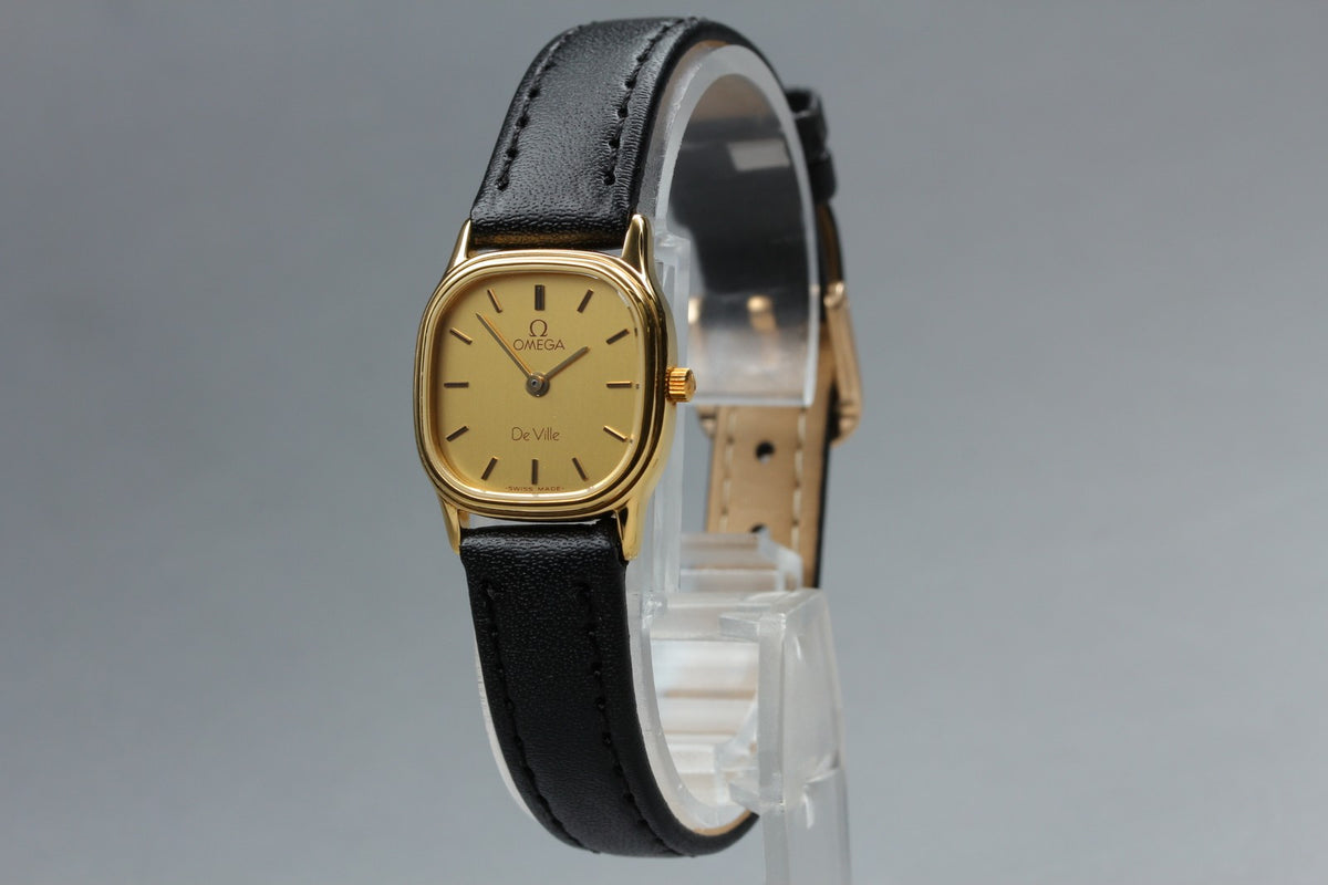 1984 MINT/Box OMEGA De Ville 20mm 591.0280 Quartz Gold Dial Women's Vintage