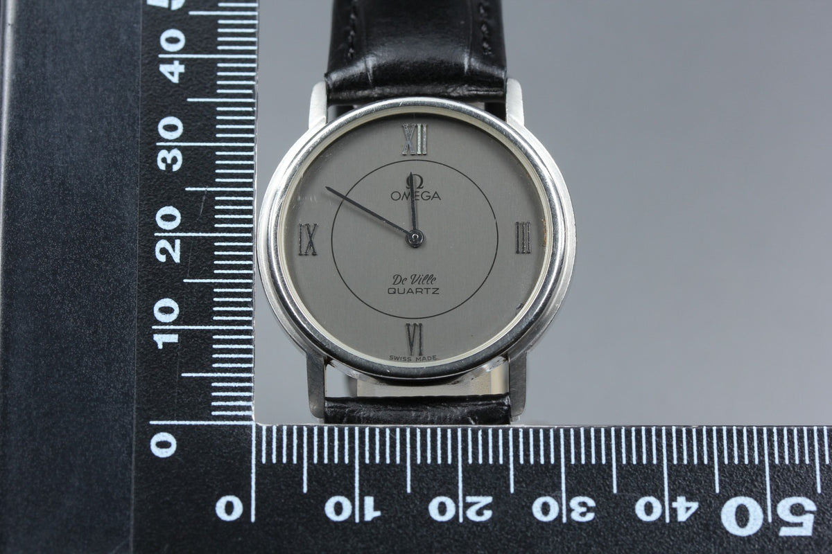 1980 Near MINT OMEGA De Ville 32mm 191.0101 Quartz Silver Roman Dial Men Vintage