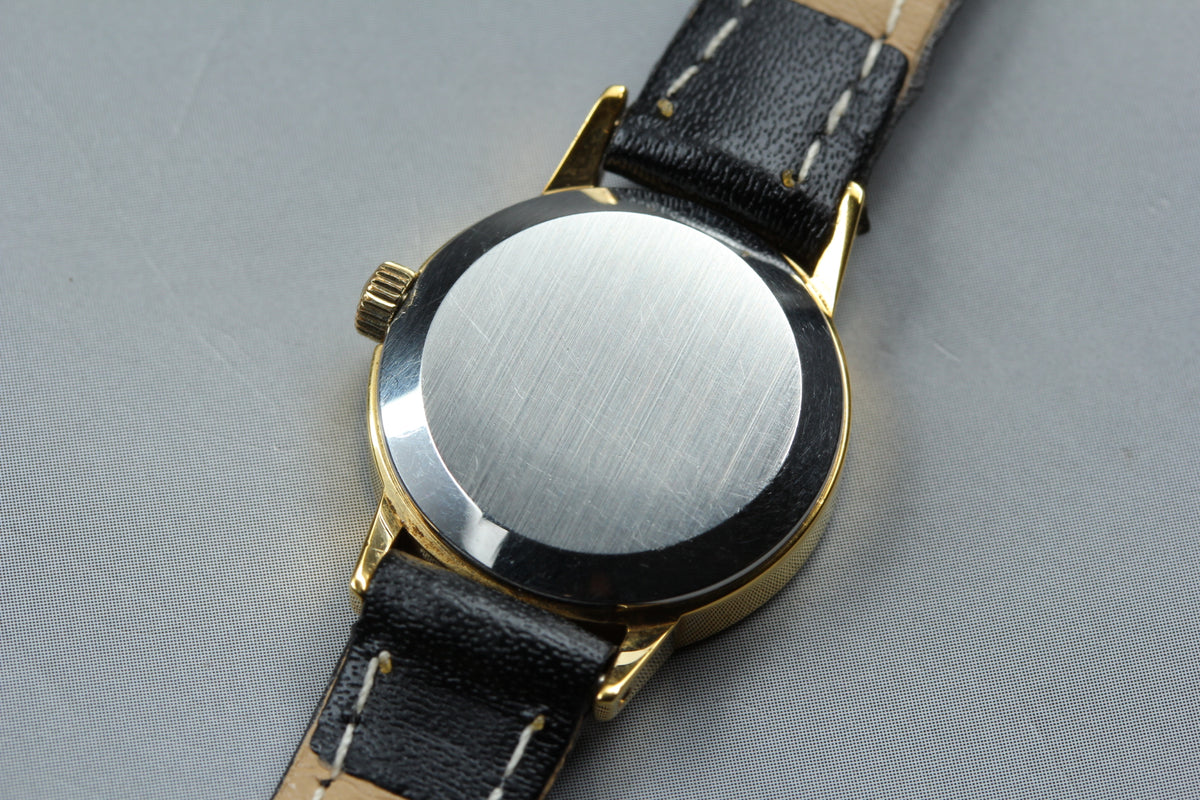 1973 Near MINT OMEGA De Ville 20mm 511.0371 Manual Champagne Dial Women Vintage