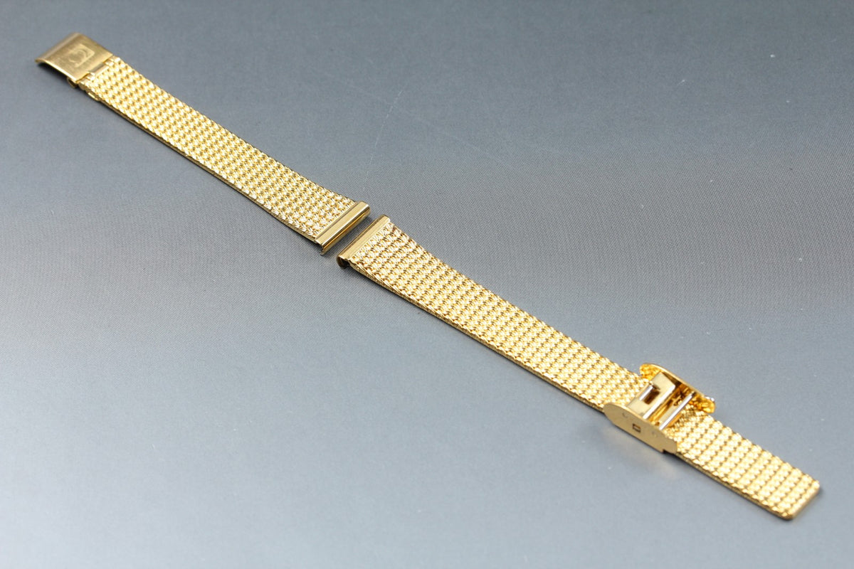 Near MINT OMEGA Milanese/Mesh Band 13mm Gold Plated Stainless Women's Vintage