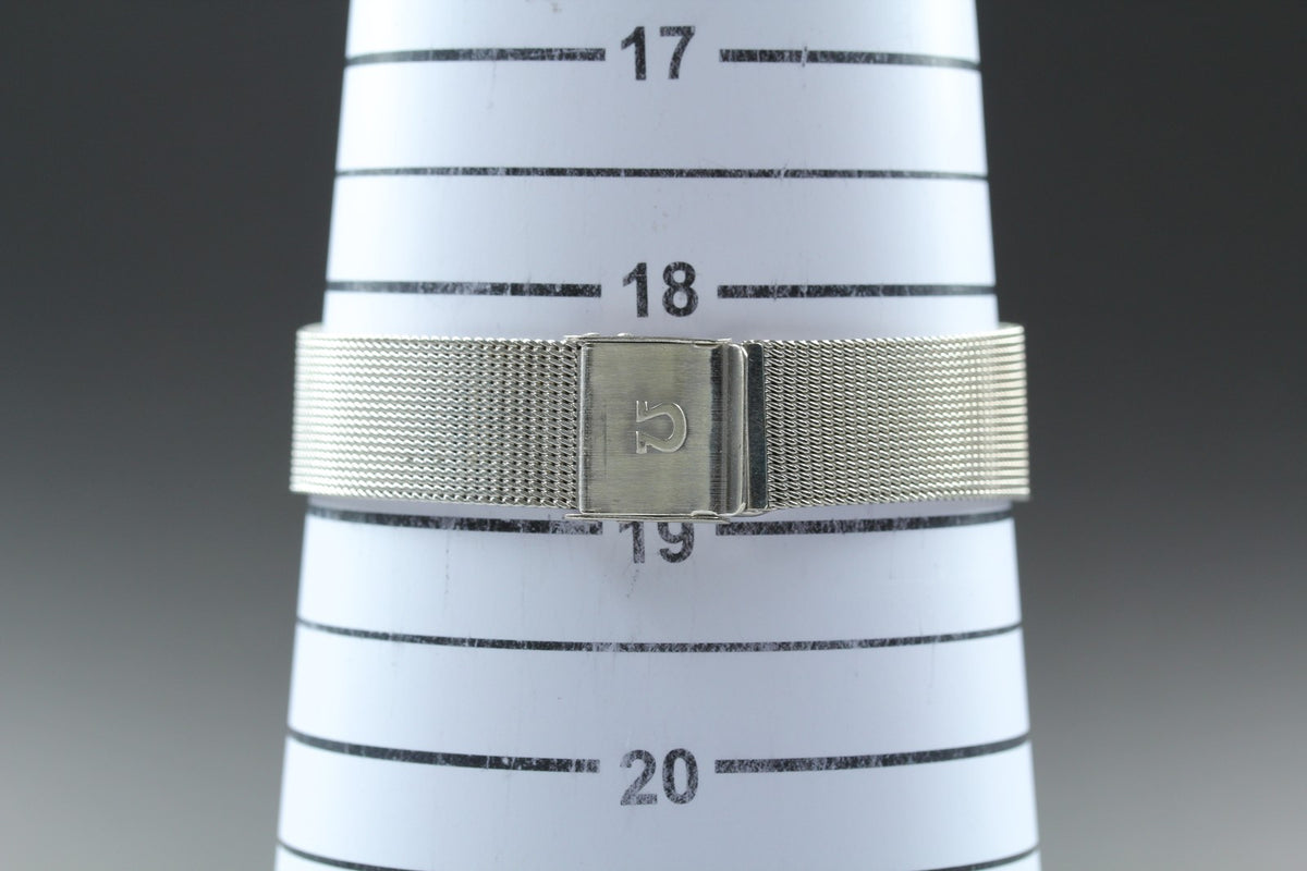 1973 Near MINT OMEGA De Ville 25mm 511.444 Manual Navy Dial Women's Vintage