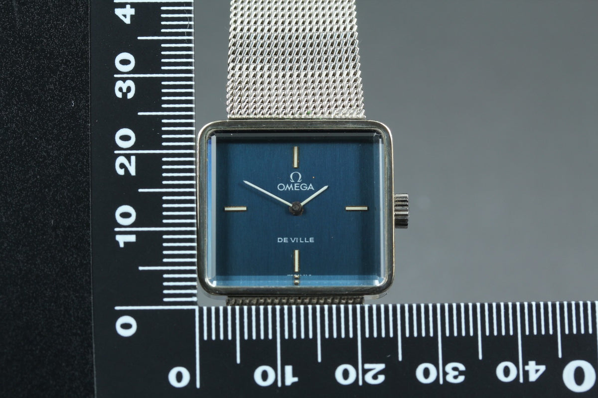 1973 Near MINT OMEGA De Ville 25mm 511.444 Manual Navy Dial Women's Vintage