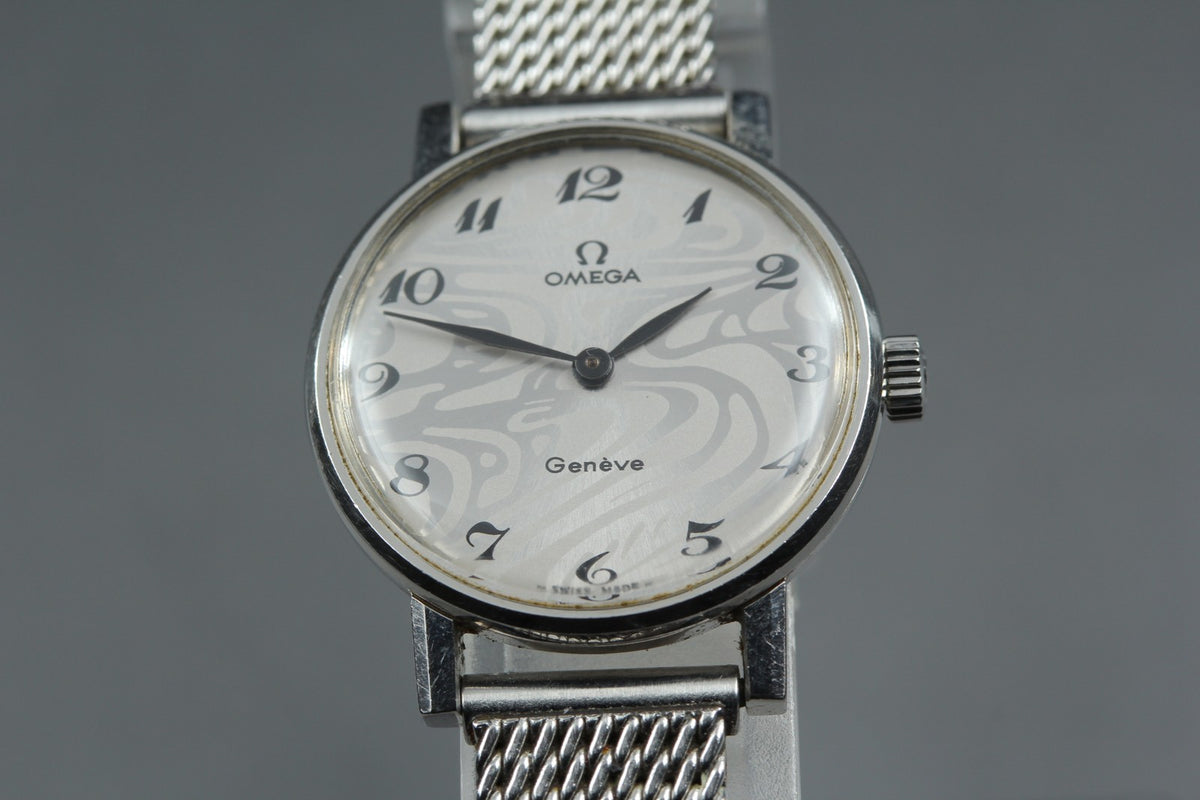 1971 Near MINT OMEGA Geneve 23mm 511.409 Manual Marble Dial Women's Vintage