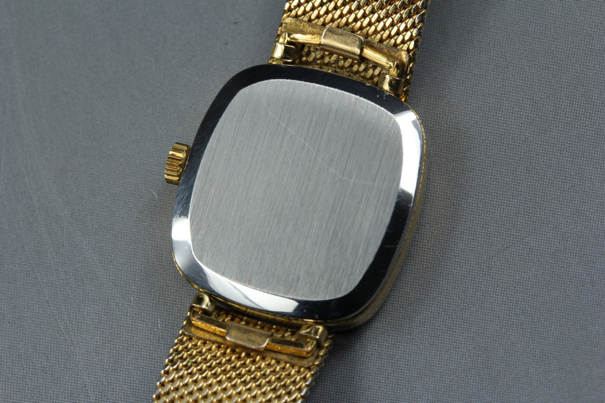 1979 Near MINT OMEGA De Ville 22mm 511.563 Manual Wind Gold Dial Women's Vintage