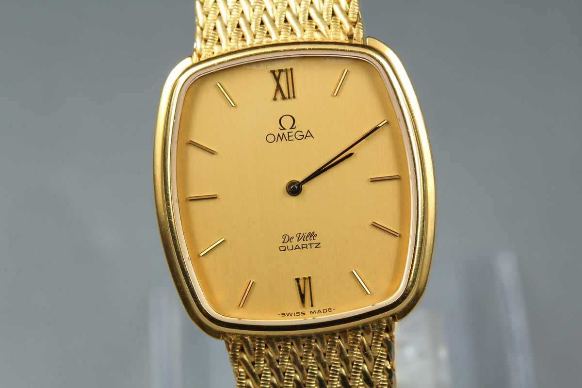 1980 Near MINT OMEGA De Ville 29mm 191.135 Quartz Gold Roman Dial Men's Vintage