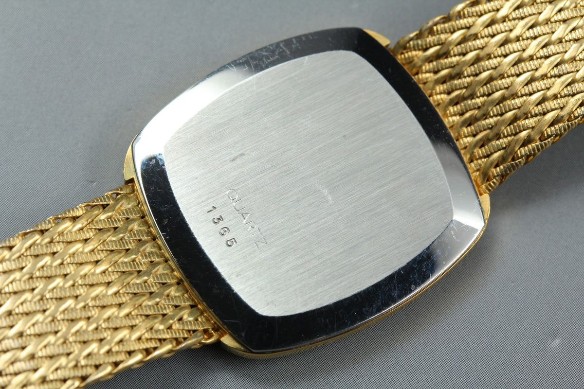 1980 Near MINT OMEGA De Ville 29mm 191.135 Quartz Gold Roman Dial Men's Vintage