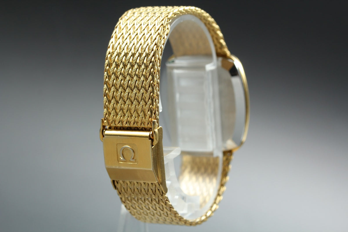 1980 Near MINT OMEGA De Ville 29mm 191.135 Quartz Gold Roman Dial Men's Vintage