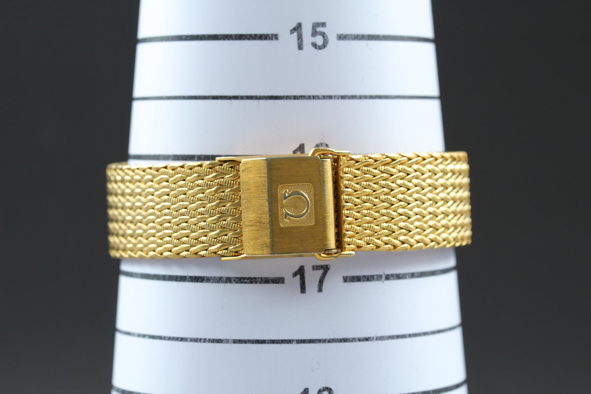 1980 Near MINT OMEGA De Ville 29mm 191.135 Quartz Gold Roman Dial Men's Vintage