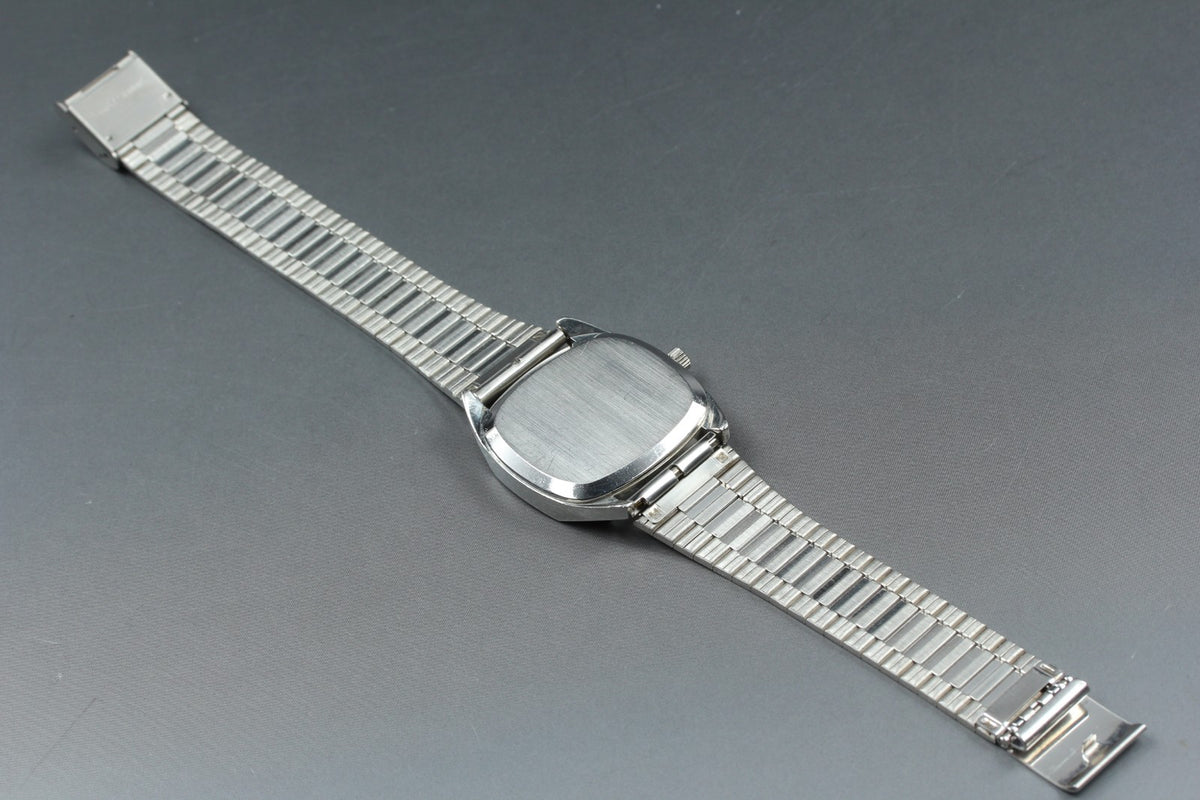 1977 Near MINT OMEGA Constellation 32mm 191.0016 Quartz Silver Men's Vintage