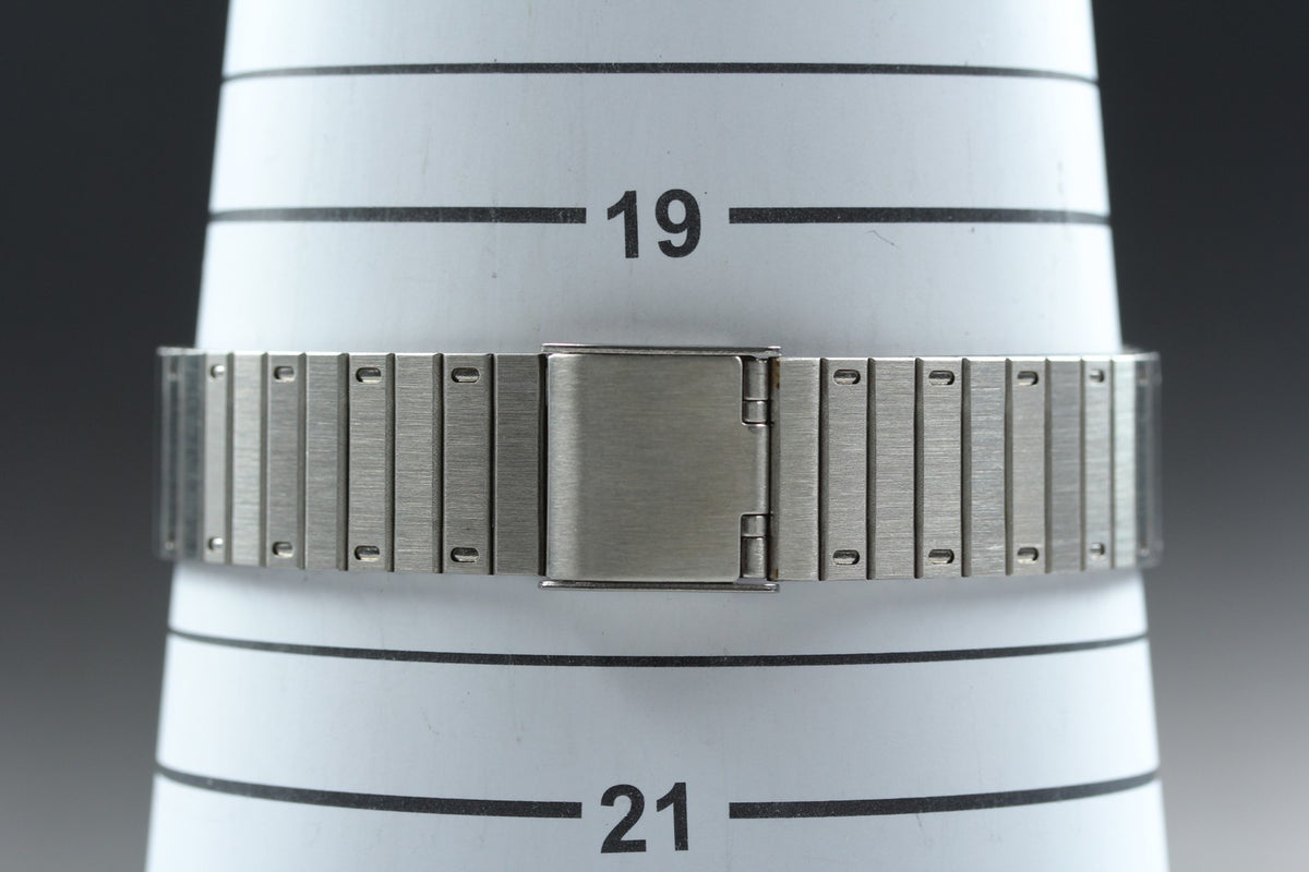 1977 Near MINT OMEGA Constellation 32mm 191.0016 Quartz Silver Men's Vintage