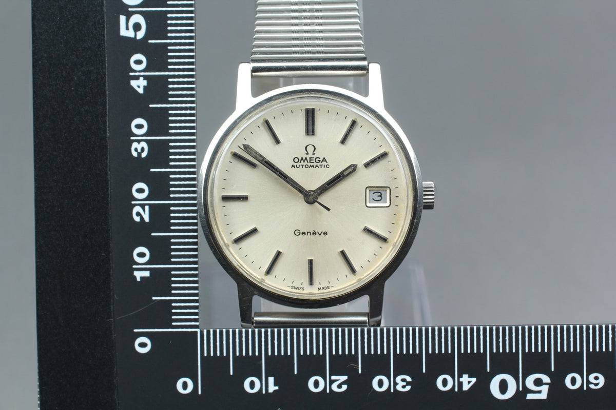 1972 Near MINT OMEGA Geneve 35mm 166.0163 Automatic Silver Dial Men's Vintage